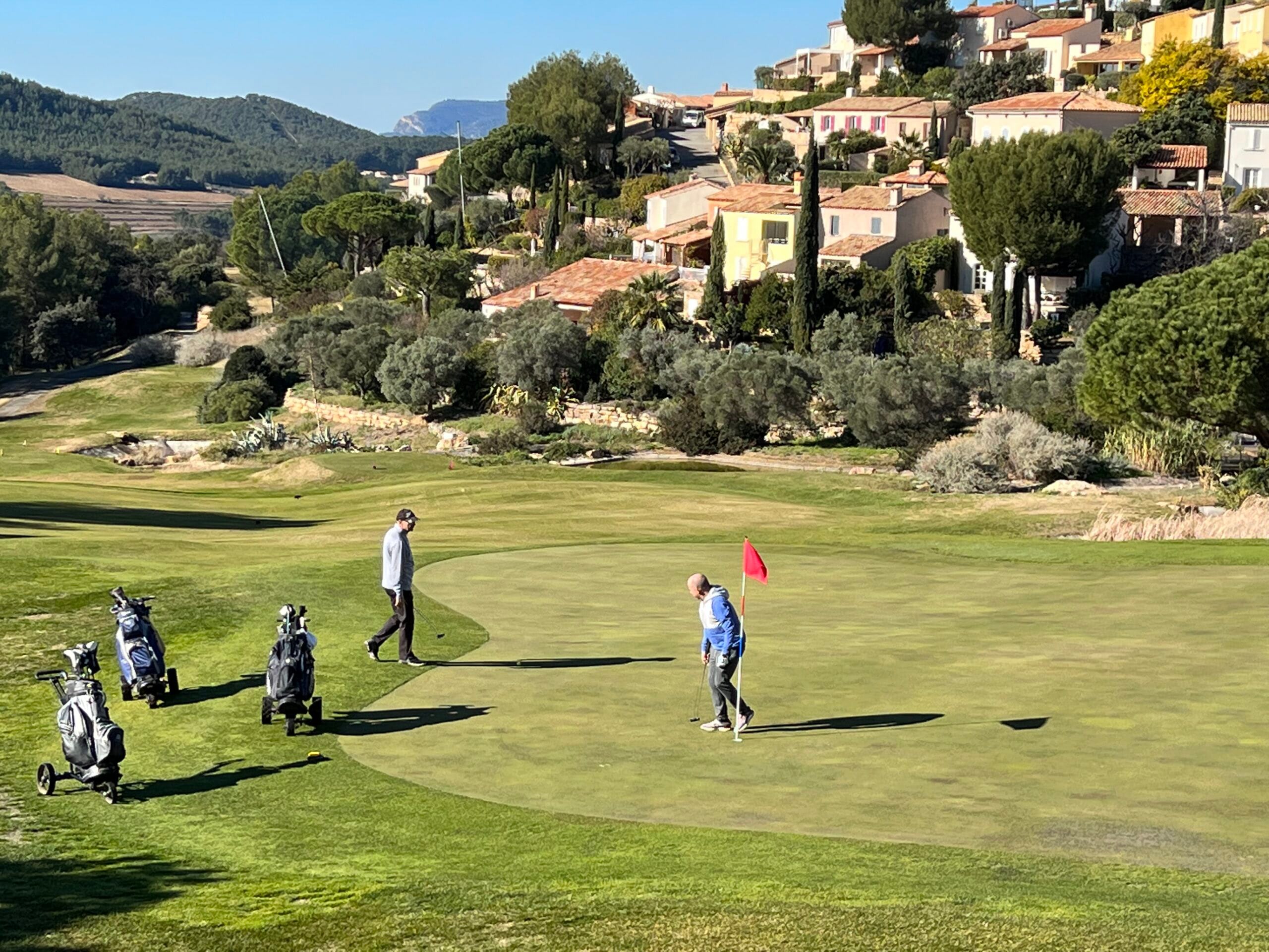 Partie de golf à la Frégate à St Cyr sur Mer avec Celtic
