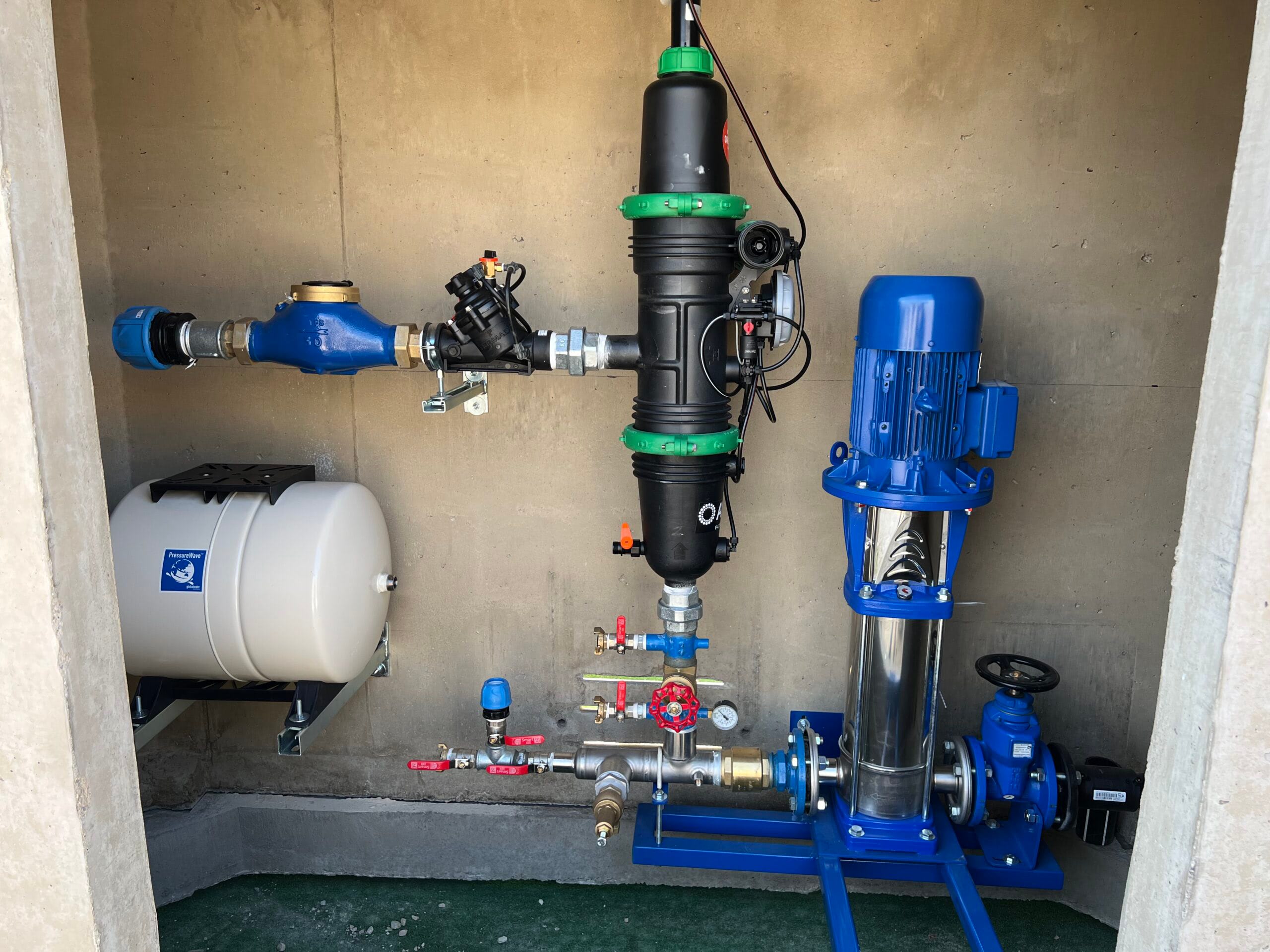 Installation de pompage réalisée par Dispro irrigation